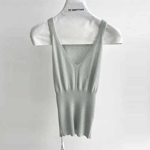 Piękne designerskie szczyty dla kobiet