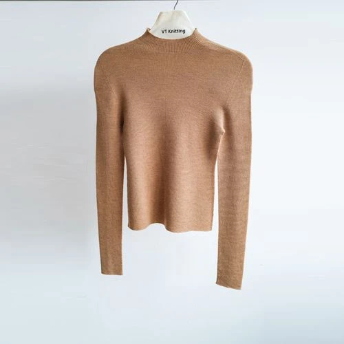 Sweter z okrągłym dekoltem Cable Knit dla kobiet