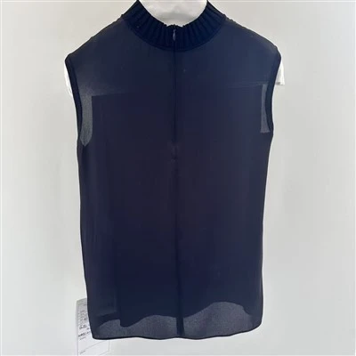 Outdoorowe topy damskie w czystej linii